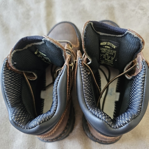 Red Wing Irish Setter Women's Boots - Picture 10 of 10